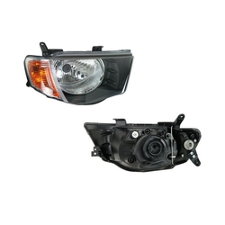 Světlomet pravý MITSUBISHI L200, 12.05-04.10 OE 8301A824