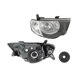 Světlomet pravý MITSUBISHI L200, 12.05-04.10 OE 8301B472